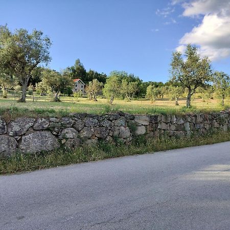Arpuro Villa Gouveia  Buitenkant foto